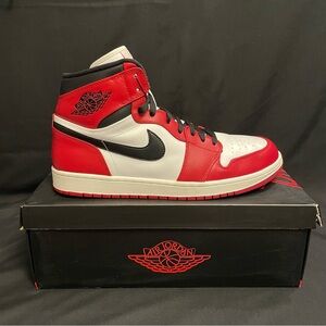 Air Jordan 1 Retro Chicago 2013